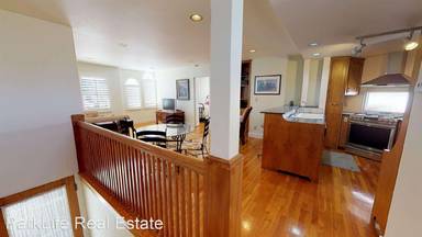 Main picture of 953 Adella Ave