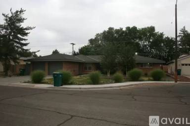 Main picture of 1712 Brenwood Dr