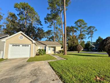 Main picture of 139 Spinnaker Cir