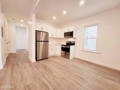 Main picture of 2 Bayview Ave