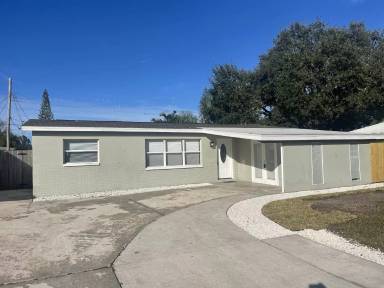 Main picture of 2684 Pepper Ave