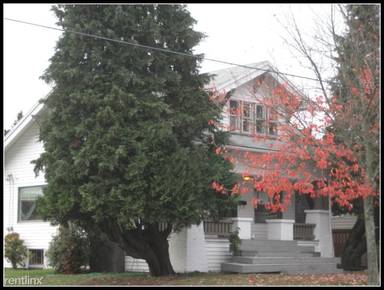 Main picture of 4707 Fremont Ave N