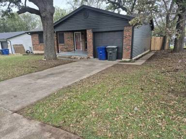 Main picture of 708 Shady Ln
