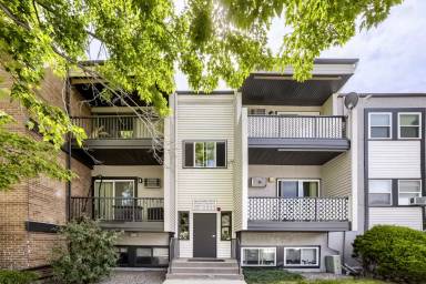 Main picture of 1400 Golden Cir
