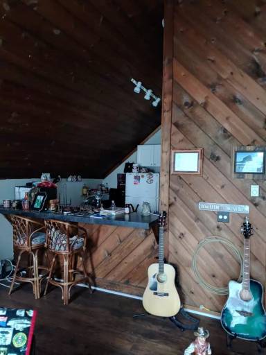 Main picture of 183 Pearl St