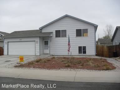 Main picture of 2405 W A St