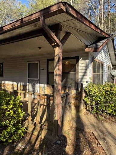 Main picture of 446 Pine Crest Cir