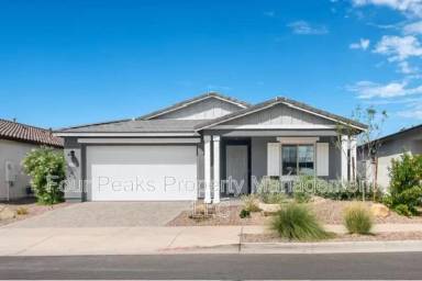 Main picture of 22808 E Roundup Way