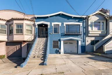 Main picture of 1143 Naples St