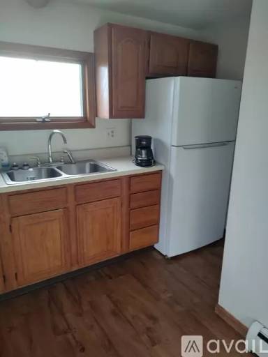 Main picture of 826 Elm Ave