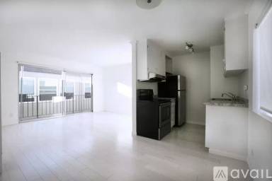 Main picture of 10 Moss Ave