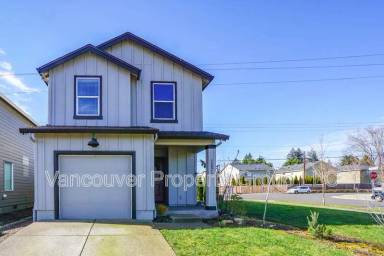 Main picture of 12517 NE 109th Way