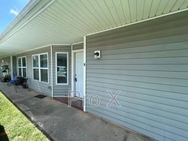 Main picture of 403 Park St