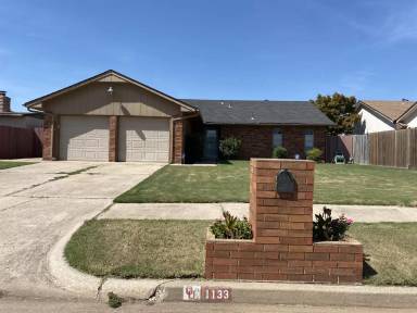 Main picture of 1133 NW 6th Pl