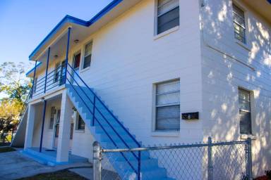 Main picture of 1415 Powhattan St