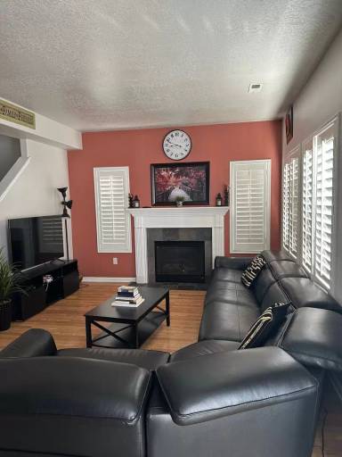 Main picture of 1581 W Alsace Way