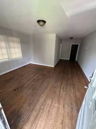 Main picture of 2513 Poplar St