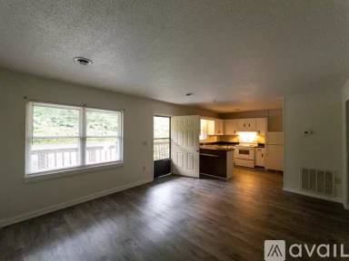 Main picture of 235 Spring Valley Rd
