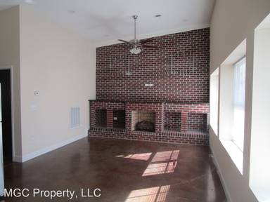 Main picture of 3536 W Walnut St