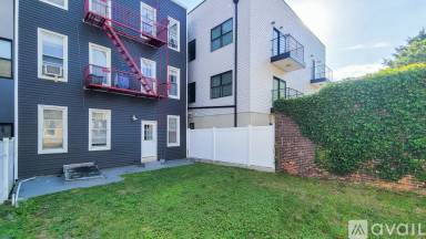 Main picture of 80 Paterson St
