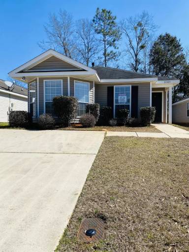 Main picture of 2202 Seasons Ct
