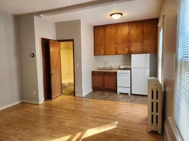 Main picture of 1552 Edmund Ave