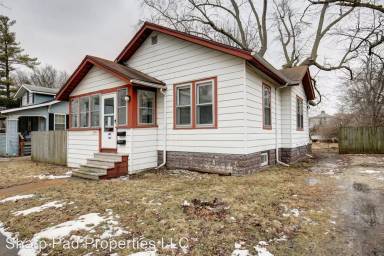 Main picture of 1105 W Hill St
