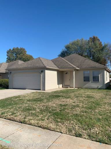 Main picture of 1107 S Brown Ave