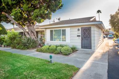 Main picture of 10230 Ascot Cir