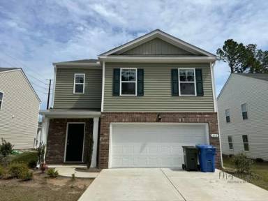 Main picture of 872 66th Ave N