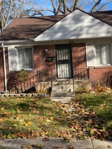 Main picture of 19324 Avon Ave