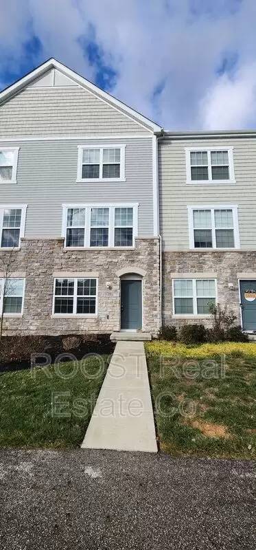 Main picture of 5744 Hayden Run Blvd