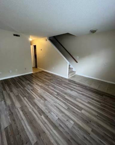 Main picture of 111 Timber Ln