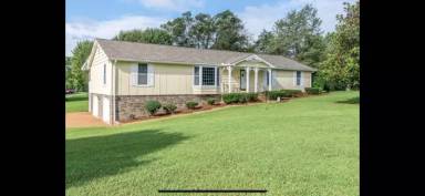 Main picture of 156 Bluegrass Dr
