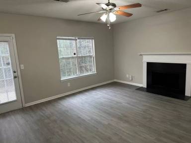 Main picture of 6558 Pole Creek Dr