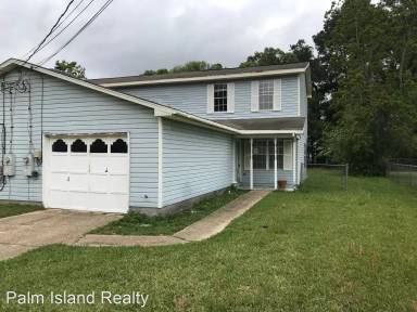 Main picture of 4656 Petra Cir