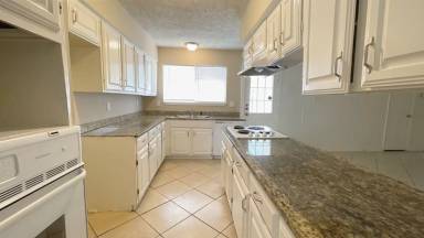 Main picture of 10414 Huntington Way Dr