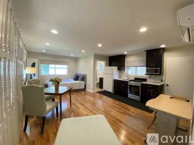 Main picture of 6311 Sunnyslope Ave