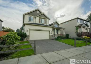 Main picture of 5315 NE 52nd Cir