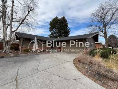 Main picture of 1058 Mojave St