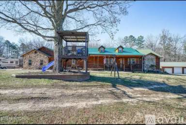 Main picture of 1200 Pearl Hinds Rd