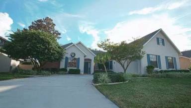 Main picture of 637 Field Club Cir