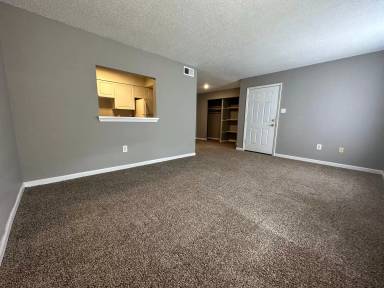 Main picture of McDonnell Square Condominiums