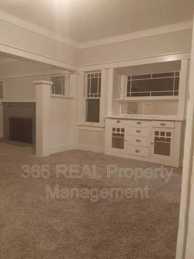 Main picture of 1743 7th Ave