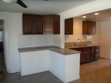 Main picture of 640 Hillward St
