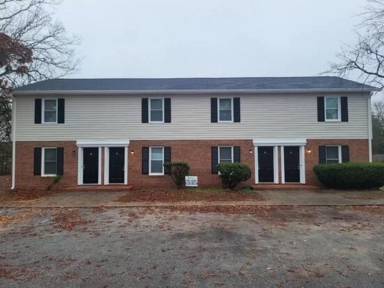 Main picture of 2617 Emanuel Church Rd