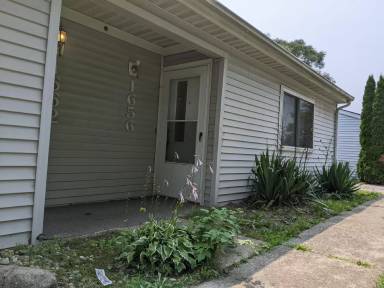 Main picture of 1656 Parkwood Ave