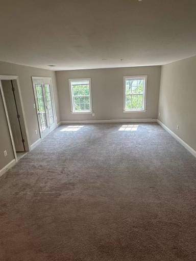 Main picture of 22536 Landing Way