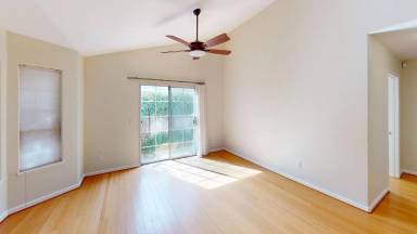 Main picture of 1783 Eardley Ave