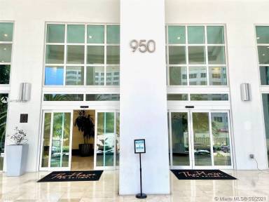 Main picture of The Plaza On Brickell